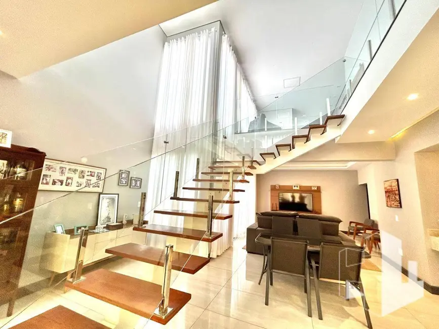 Foto 5 de Casa com 3 quartos à venda, 470m2 em Vila Brasil, Jau - SP