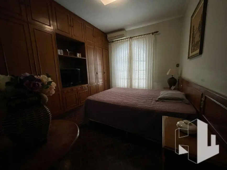 Foto 8 de Casa com 3 quartos à venda, 260m2 em Centro, Jau - SP