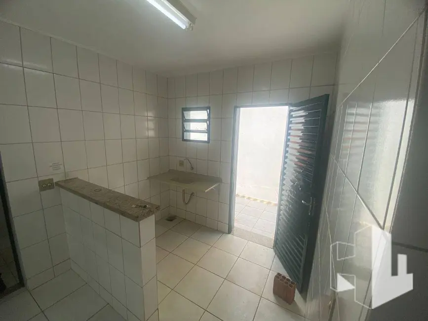 Foto 5 de Sala Comercial para alugar, 182m2 em Vila Nova, Jau - SP