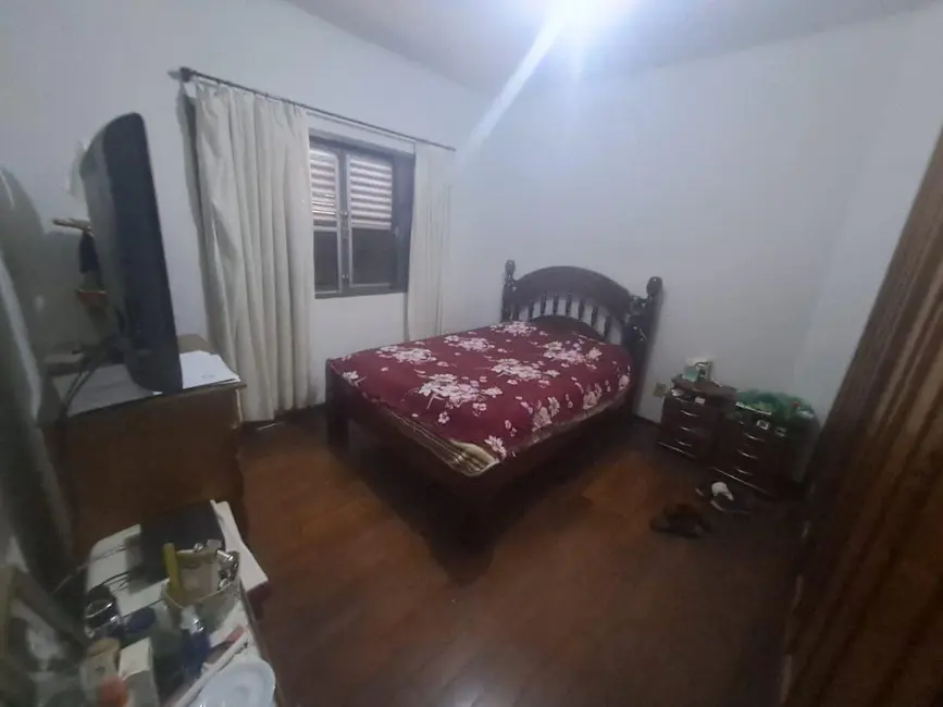 Foto 6 de Casa com 3 quartos à venda, 396m2 em Jardim Estádio, Jau - SP