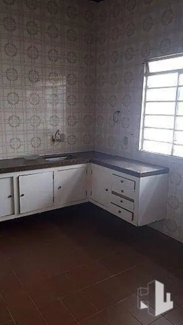 Foto 4 de Casa com 2 quartos à venda, 216m2 em Centro, Jau - SP