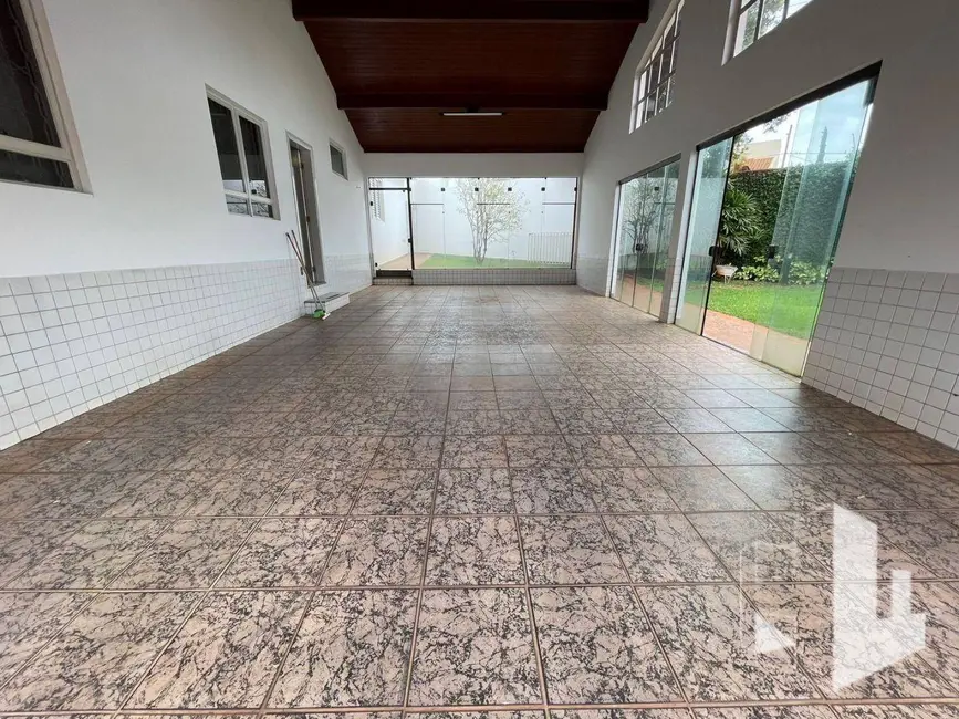 Foto 2 de Casa com 3 quartos à venda, 400m2 em Jardim Alvorada, Jau - SP