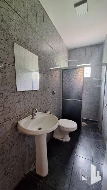 Foto 8 de Casa com 3 quartos à venda e para alugar, 175m2 em Jardim Orlando Chesini Ometto, Jau - SP