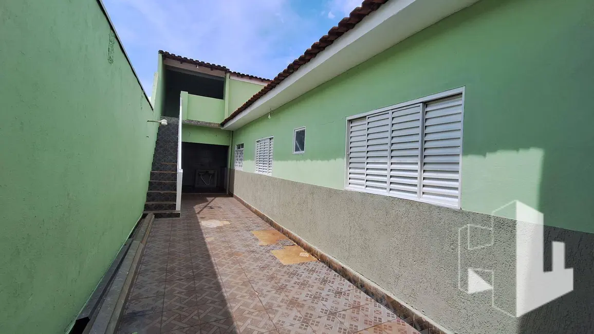 Foto 3 de Casa com 3 quartos à venda e para alugar, 175m2 em Jardim Orlando Chesini Ometto, Jau - SP