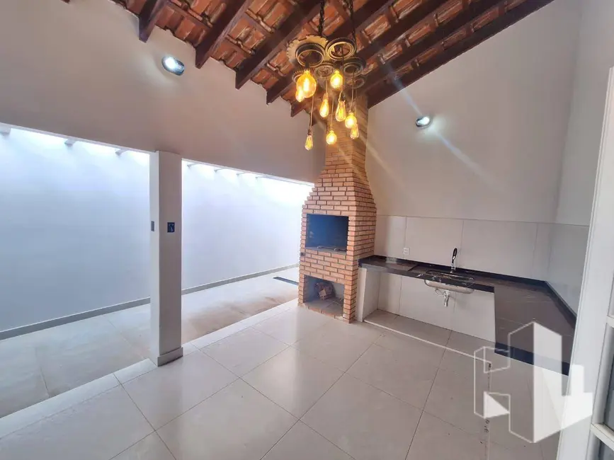 Foto 2 de Casa com 3 quartos à venda, 285m2 em Jardim Antonina, Jau - SP