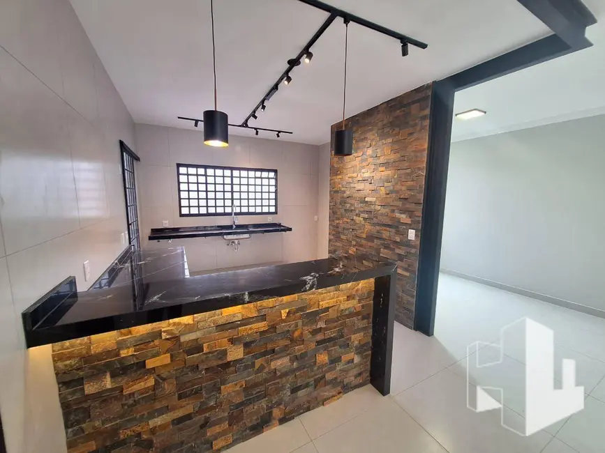 Foto 3 de Casa com 3 quartos à venda, 285m2 em Jardim Antonina, Jau - SP