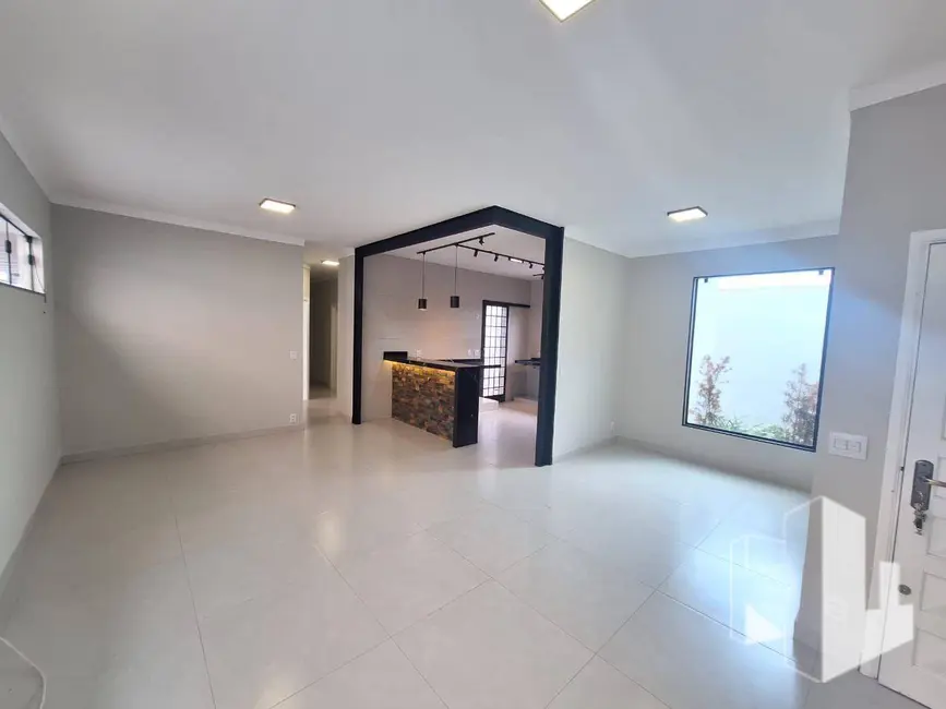 Foto 1 de Casa com 3 quartos à venda, 285m2 em Jardim Antonina, Jau - SP