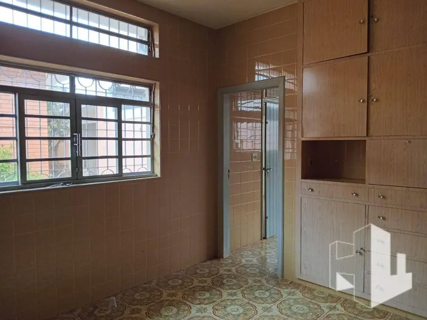 Foto 4 de Casa com 4 quartos à venda e para alugar, 588m2 em Centro, Jau - SP