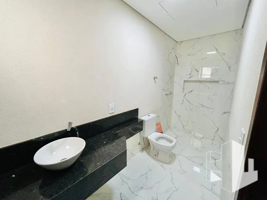 Foto 8 de Casa com 3 quartos à venda, 250m2 em Jardim das Paineiras, Jau - SP