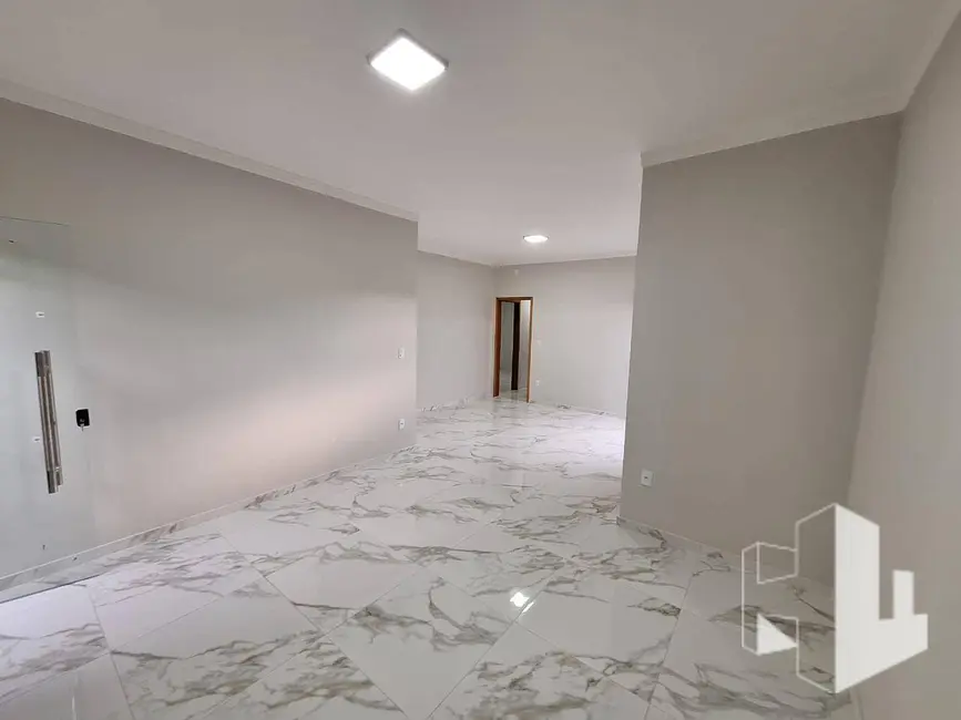 Foto 4 de Casa com 3 quartos à venda, 240m2 em Jardim Ferreira Dias, Jau - SP