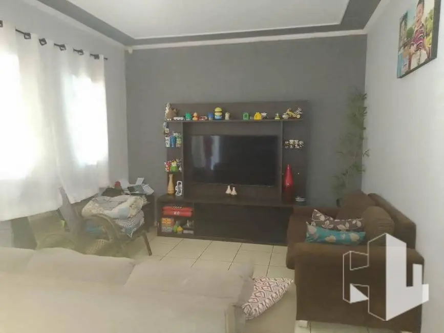 Foto 3 de Casa com 2 quartos à venda, 250m2 em Jardim Parati, Jau - SP