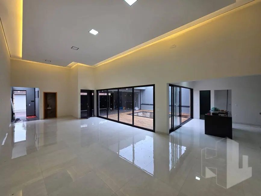 Foto 1 de Casa com 3 quartos à venda, 300m2 em Jardim Parati, Jau - SP