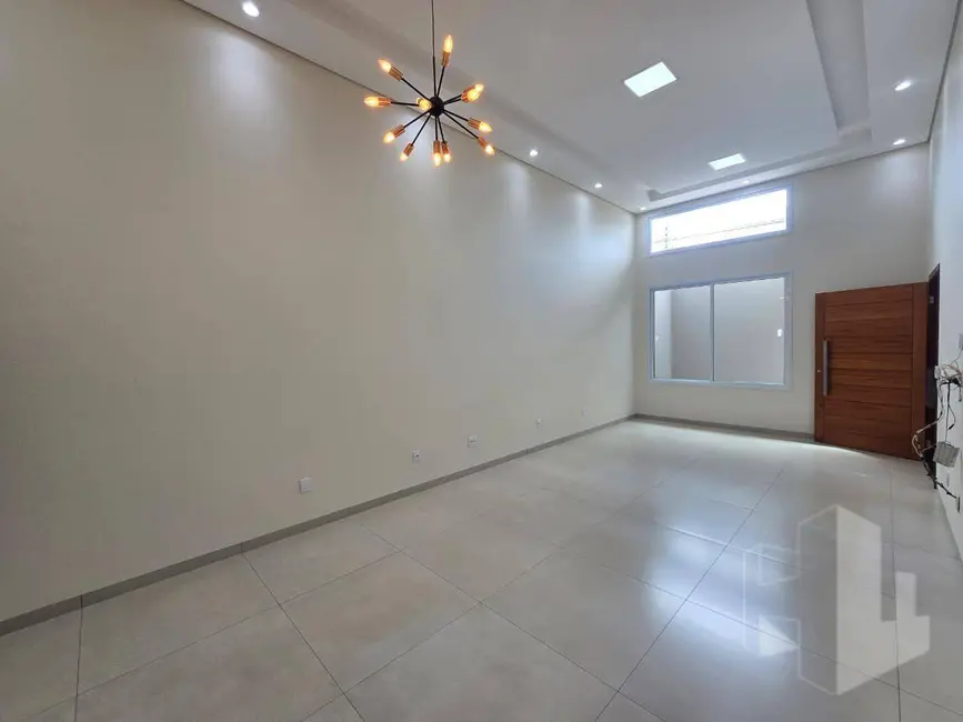 Foto 1 de Casa com 3 quartos à venda, 300m2 em Jardim Parati, Jau - SP