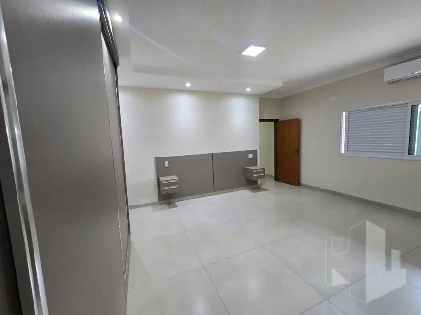 Foto 6 de Casa com 3 quartos à venda, 300m2 em Jardim Parati, Jau - SP