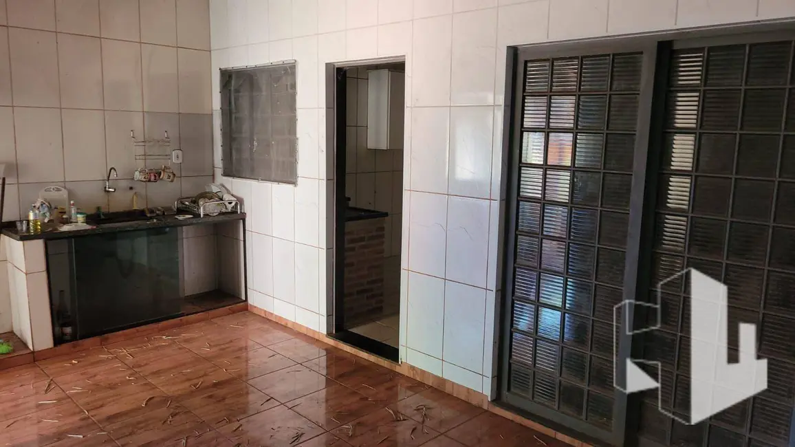 Casa com 2 quartos à venda, 622m2 em Jardim Bela Vista, Jau - SP - imagem 3 Foto 3 de Casa com 2 quartos à venda, 622m2 em Jardim Bela Vista, Jau - SP
