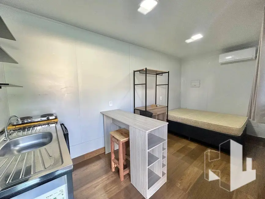 Foto 1 de Kitnet com 1 quarto para alugar, 30m2 em Jardim Regina, Jau - SP