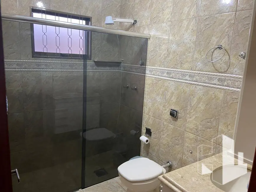 Foto 9 de Casa com 3 quartos à venda, 186m2 em Vila Assis, Jau - SP