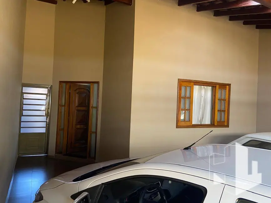 Foto 1 de Casa com 3 quartos à venda, 186m2 em Vila Assis, Jau - SP