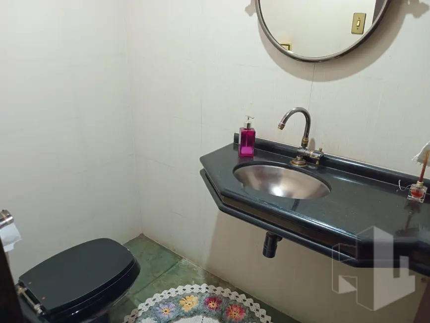 Foto 4 de Casa com 6 quartos à venda, 990m2 em Jardim Alvorada II, Jau - SP