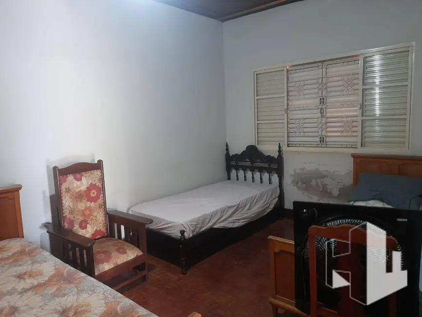 Foto 8 de Casa com 3 quartos à venda, 512m2 em Vila Carvalho, Jau - SP