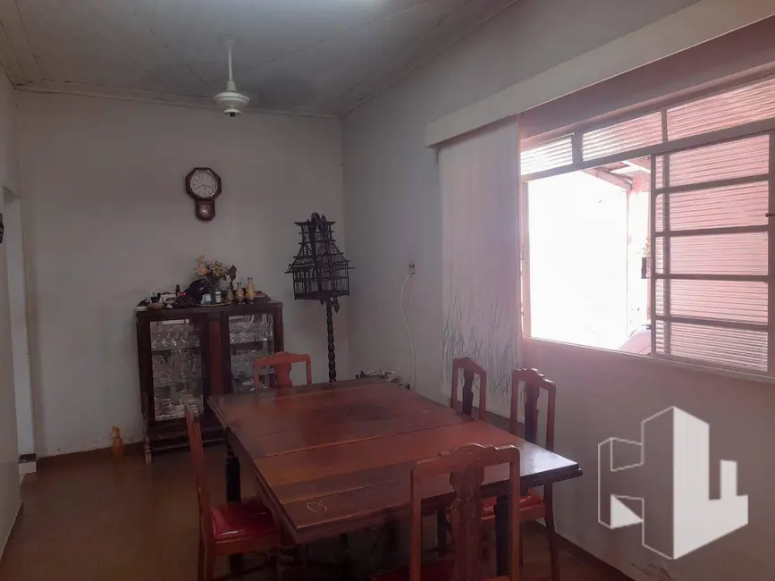 Foto 4 de Casa com 3 quartos à venda, 512m2 em Vila Carvalho, Jau - SP