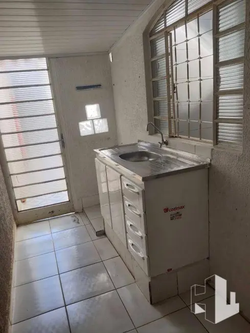 Foto 5 de Casa com 2 quartos à venda, 148m2 em Mineiros Do Tiete - SP