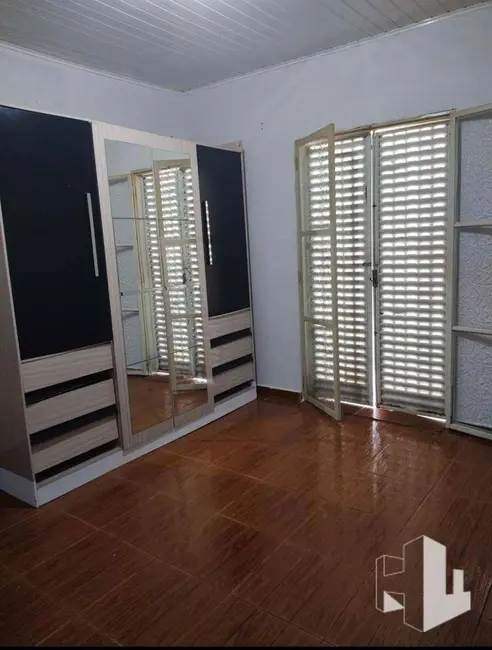 Foto 8 de Casa com 2 quartos à venda, 148m2 em Mineiros Do Tiete - SP