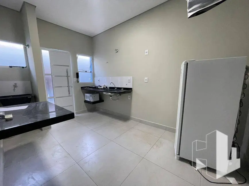 Kitnet com 1 quarto para alugar, 25m2 em Centro, Jau - SP - imagem 4 Foto 4 de Kitnet com 1 quarto para alugar, 25m2 em Centro, Jau - SP