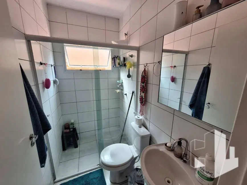 Foto 4 de Casa com 2 quartos à venda, 180m2 em Jau - SP