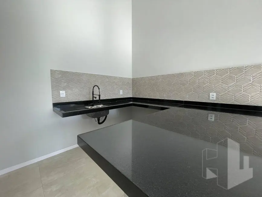 Foto 7 de Casa com 2 quartos à venda, 261m2 em Jau - SP