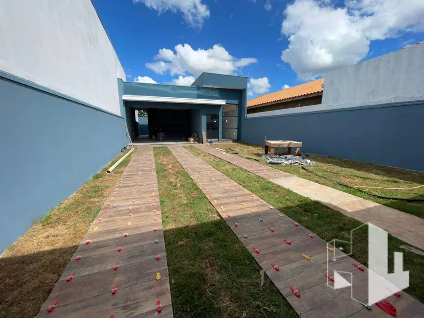 Foto 2 de Casa com 2 quartos à venda, 261m2 em Jau - SP