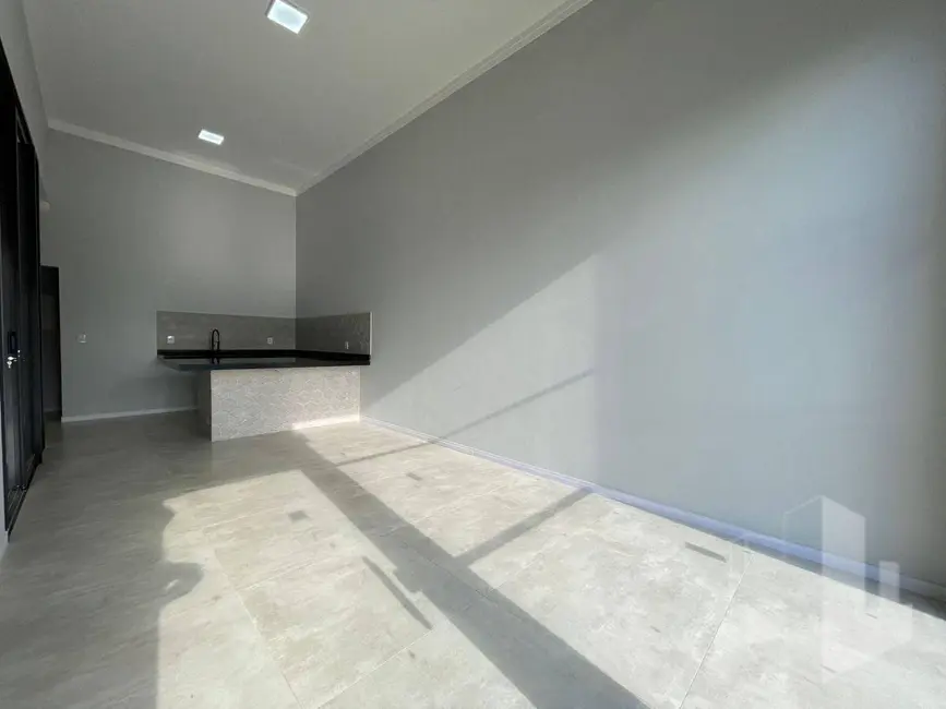 Foto 4 de Casa com 2 quartos à venda, 261m2 em Jau - SP