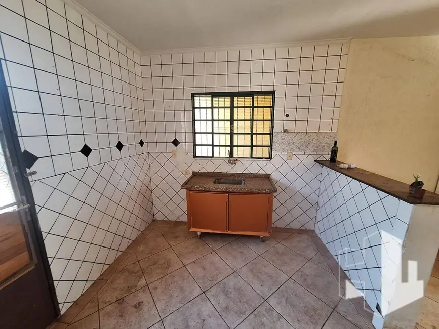 Foto 7 de Casa com 2 quartos à venda, 200m2 em Jardim João Ballan, Jau - SP
