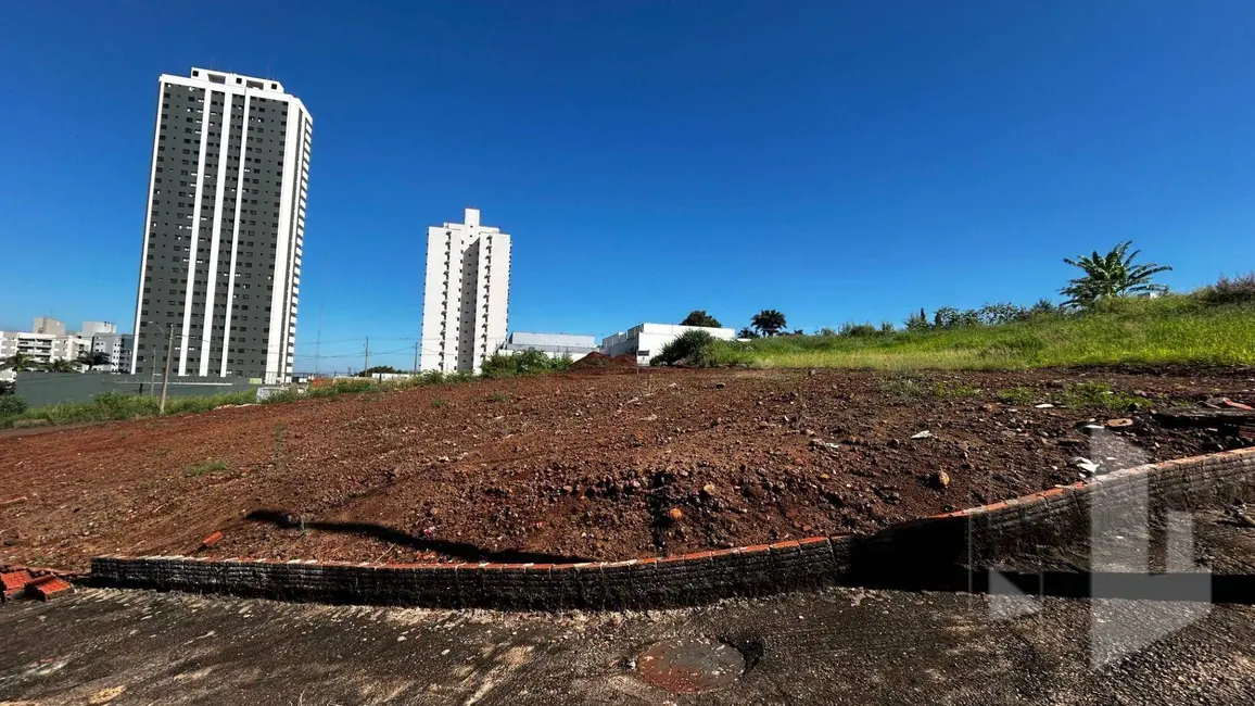 Foto 2 de Terreno / Lote à venda, 459m2 em Jardim Diamante, Jau - SP