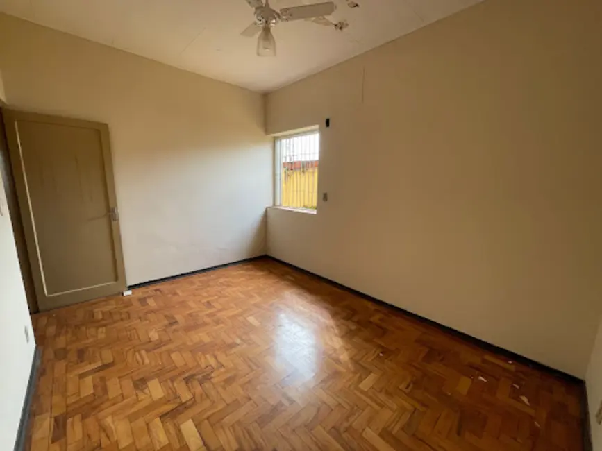 Foto 3 de Casa com 3 quartos à venda, 214m2 em Centro, Jau - SP