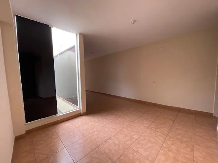 Foto 9 de Casa com 3 quartos à venda, 214m2 em Centro, Jau - SP