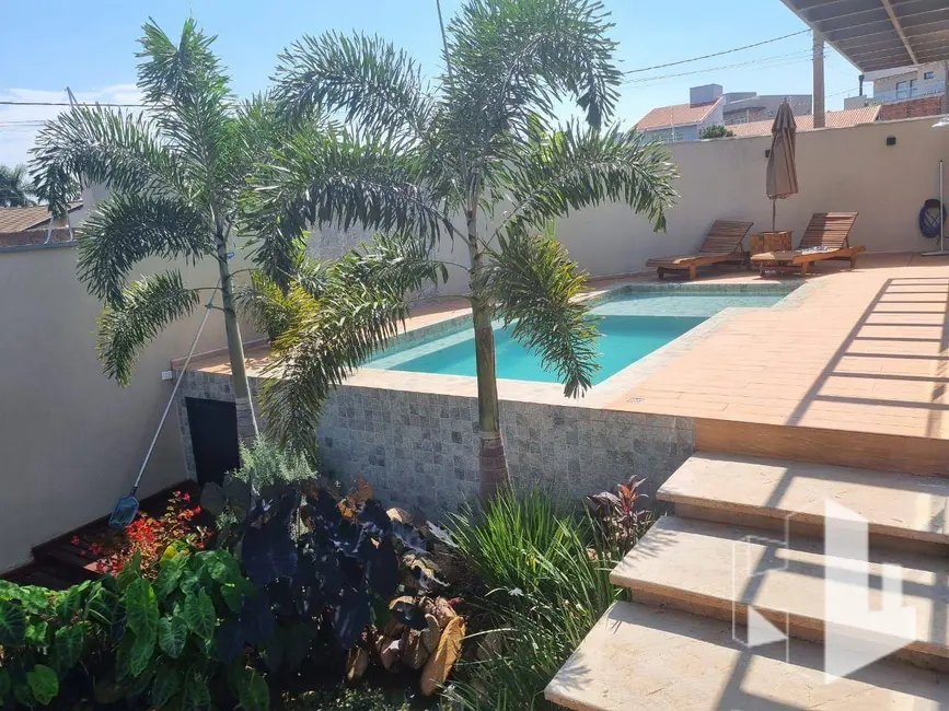 Foto 2 de Casa com 3 quartos à venda, 510m2 em Jardim Diamante, Jau - SP