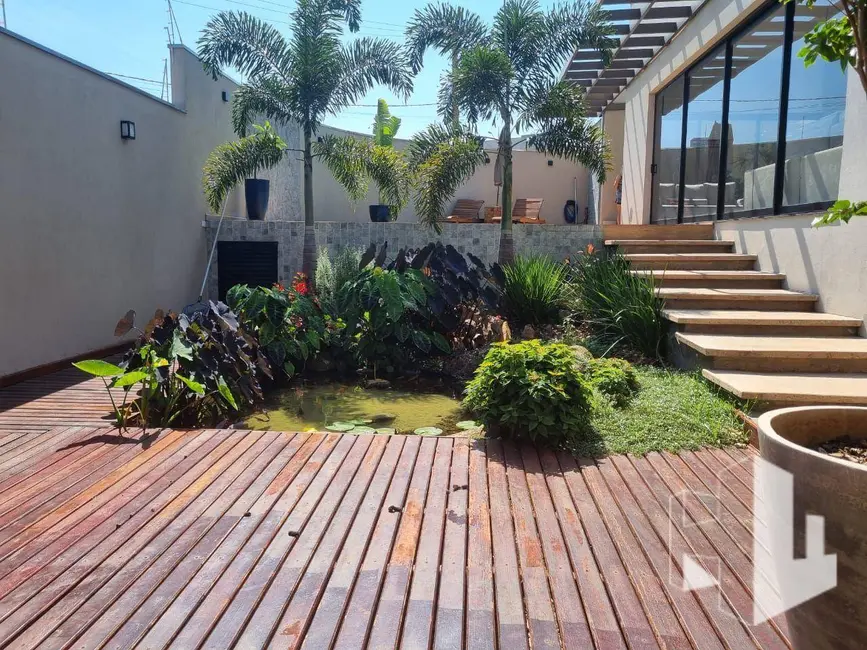 Foto 4 de Casa com 3 quartos à venda, 510m2 em Jardim Diamante, Jau - SP