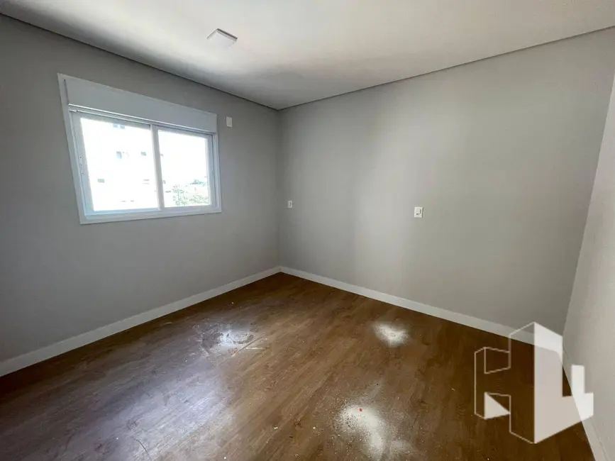 Foto 8 de Apartamento com 3 quartos à venda, 208m2 em Jardim Diamante, Jau - SP