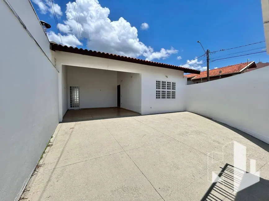 Foto 1 de Casa com 3 quartos para alugar, 200m2 em Jardim Dona Emília, Jau - SP