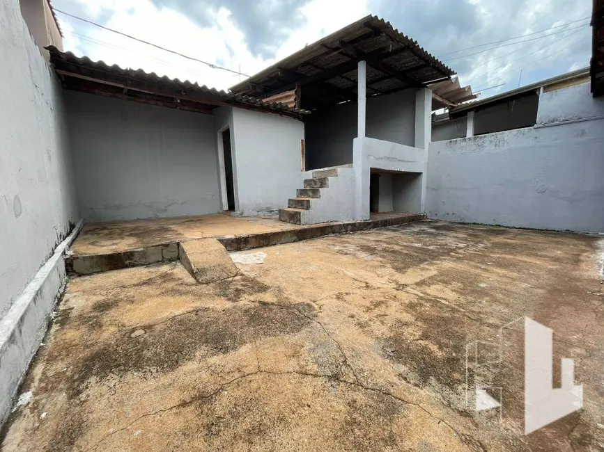 Foto 8 de Casa com 3 quartos à venda, 192m2 em Vila Carvalho, Jau - SP