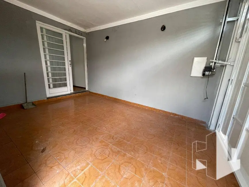 Foto 3 de Casa com 3 quartos à venda, 192m2 em Vila Carvalho, Jau - SP