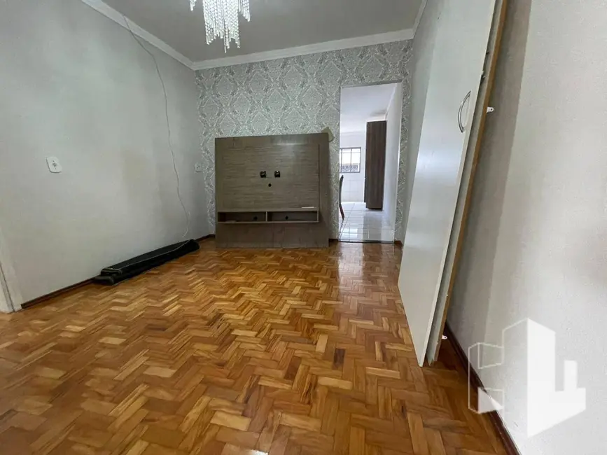 Foto 2 de Casa com 3 quartos à venda, 192m2 em Vila Carvalho, Jau - SP