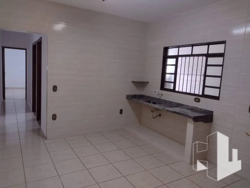 Foto 1 de Casa com 2 quartos à venda, 125m2 em Jardim Maria Cibele, Jau - SP