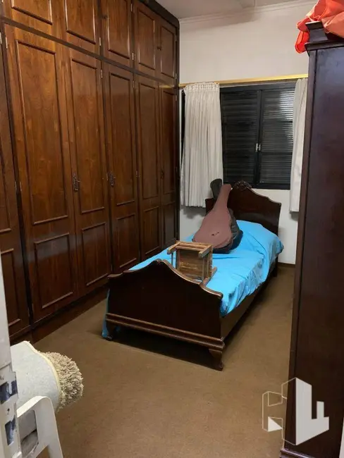 Foto 7 de Casa com 4 quartos para alugar, 350m2 em Jardim Regina, Jau - SP
