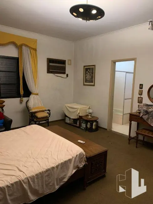 Foto 6 de Casa com 4 quartos para alugar, 350m2 em Jardim Regina, Jau - SP