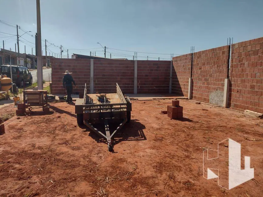 Foto 3 de Terreno / Lote à venda, 131m2 em Residencial Frei Galvão, Jau - SP