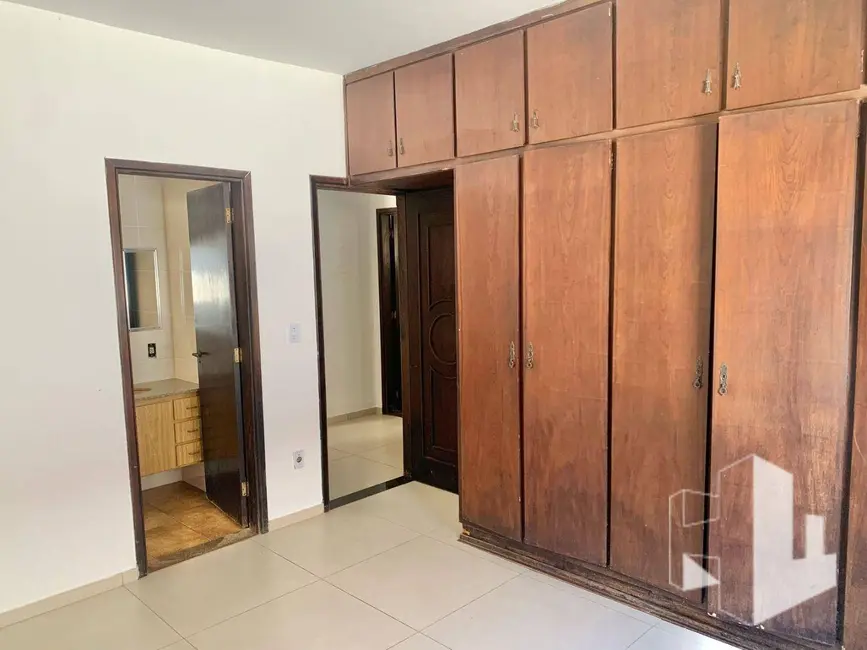 Foto 13 de Casa para alugar, 233m2 em Chácara Bela Vista, Jau - SP