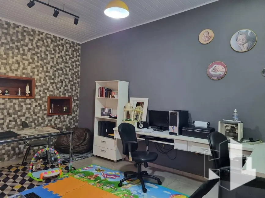 Casa com 3 quartos à venda, 538m2 em Barra Bonita - SP - imagem 6 Foto 6 de Casa com 3 quartos à venda, 538m2 em Barra Bonita - SP
