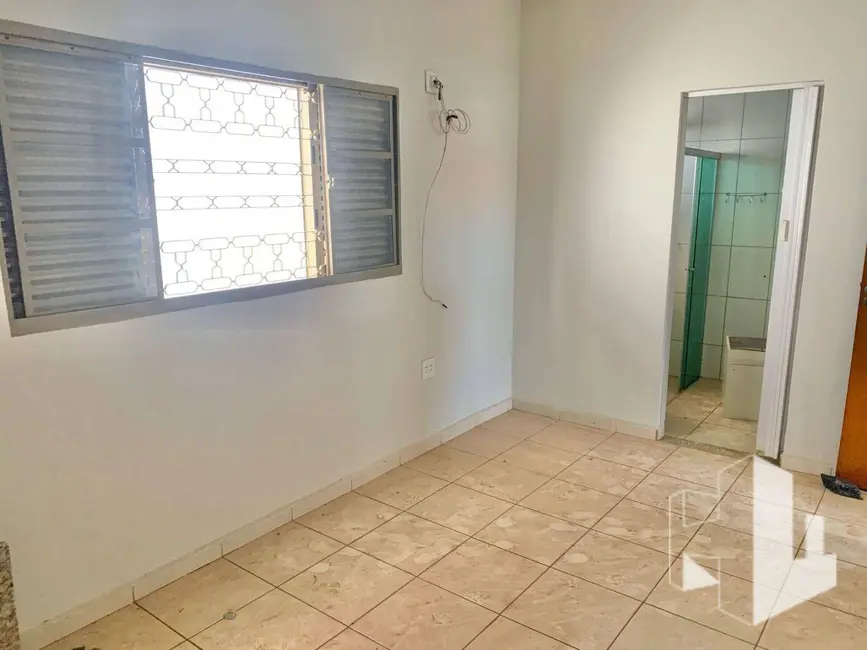 Casa com 3 quartos à venda, 200m2 em Bocaina - SP - imagem 8 Foto 8 de Casa com 3 quartos à venda, 200m2 em Bocaina - SP